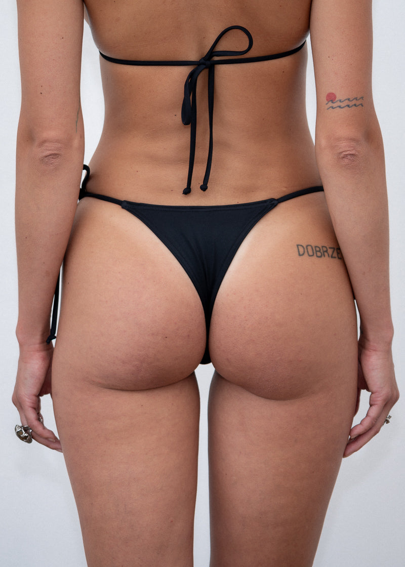 Lasso Black Bottom